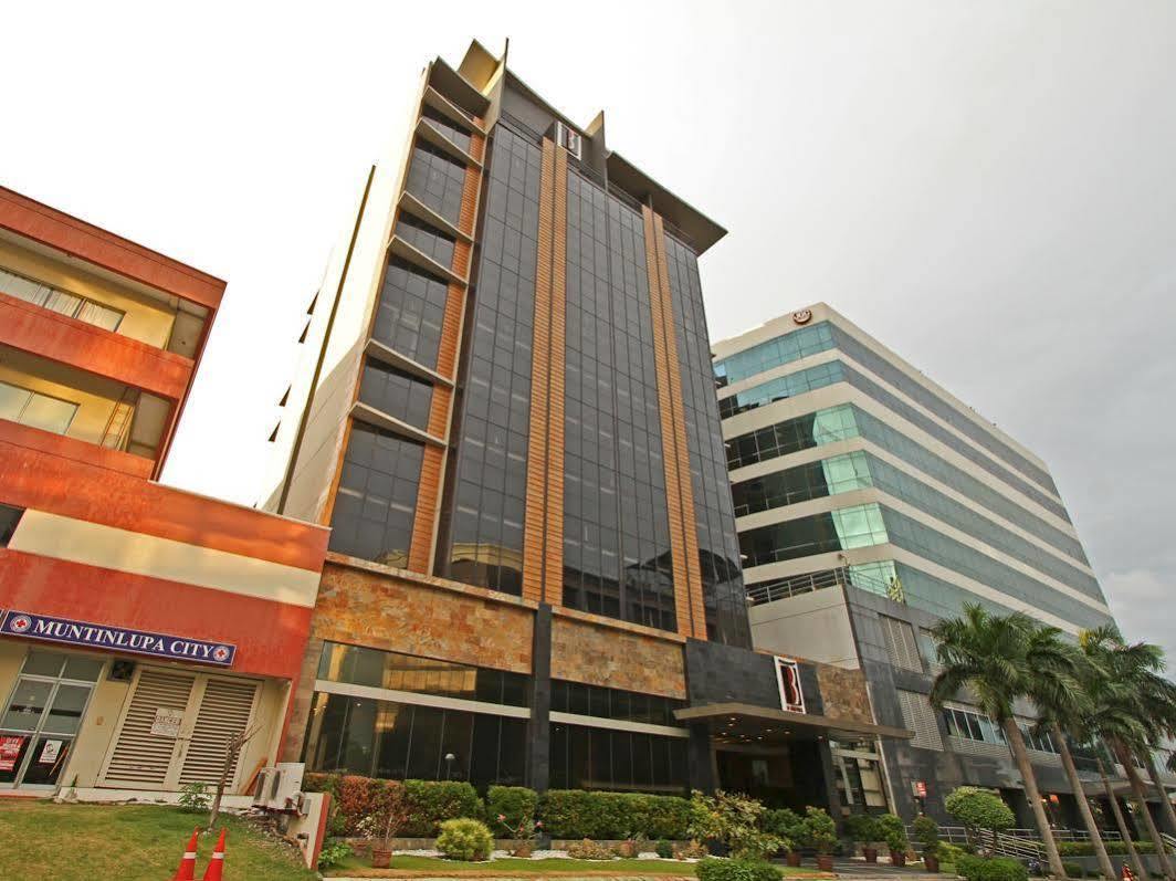 The B Hotel Alabang Manila Exterior photo